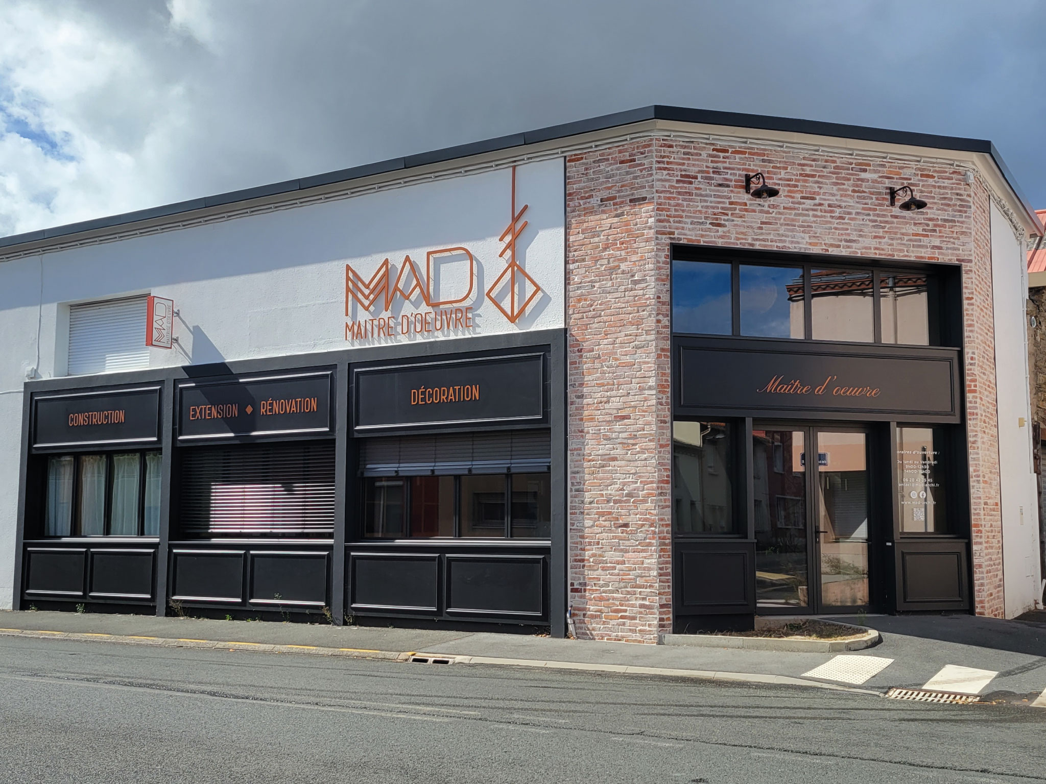 R&eacute;alisations, Agence MAD